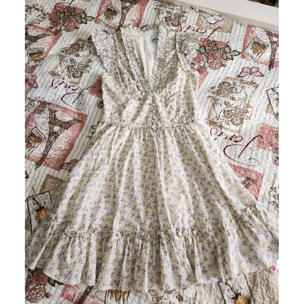LINI Melissa floral Dress fit and flare ruffle Button Lavander Color Size XS - Picture 13 of 14